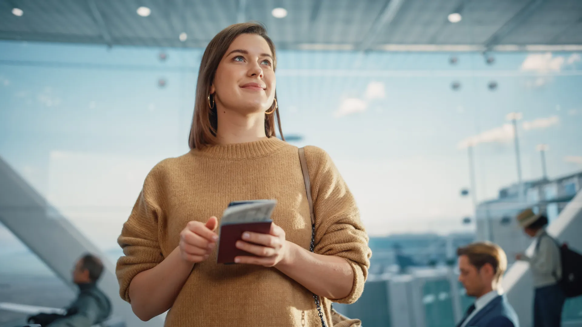 Passenger in an airport, concerned by ETIAS;