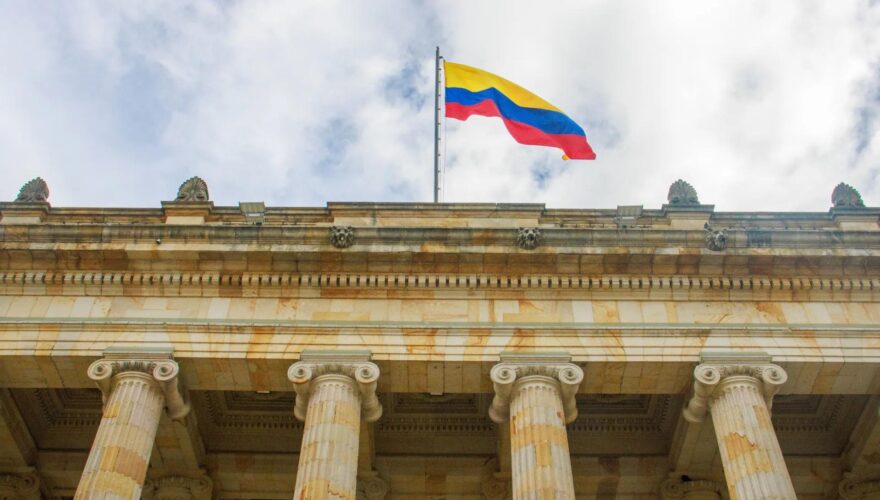 Colombie : visa de travail, délais et contrôles accrus
